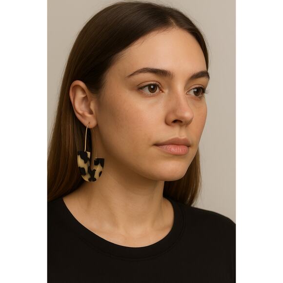 Tortoise Acrylic Hoop Earrings Gold Wire Minimalist Modern Statement Jewelry - Picture 1 of 8